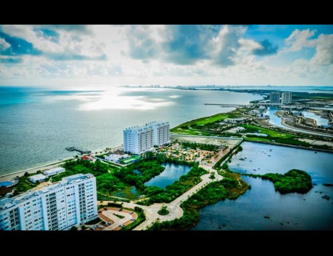 Terreno en Venta La Playa en Canc&uacute;n