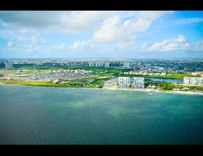 Terreno en Venta La Playa en Cancún